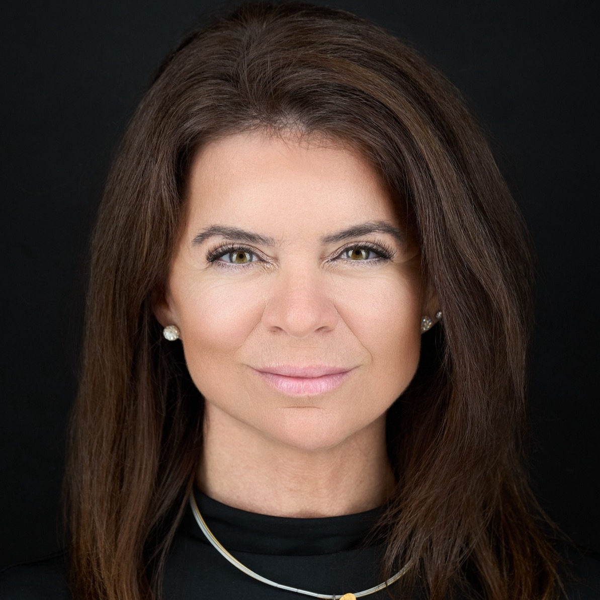     Balázs Ildikó
