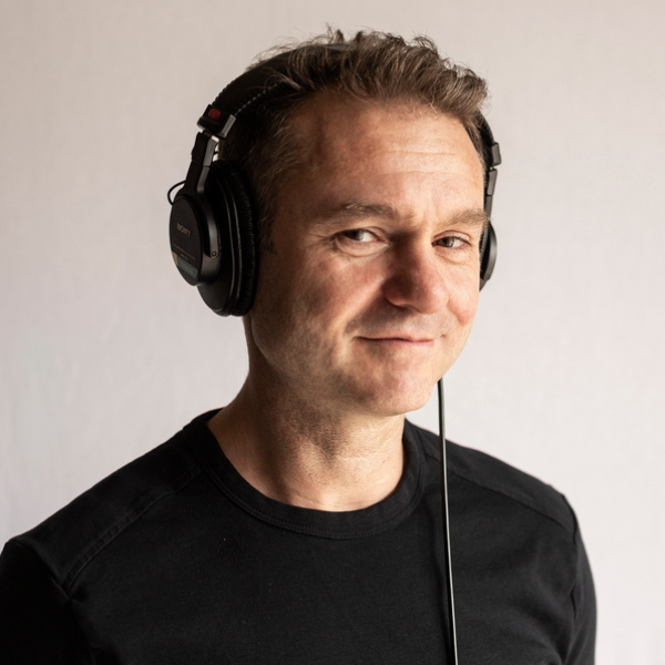     Tóth Szabolcs Töhötöm
